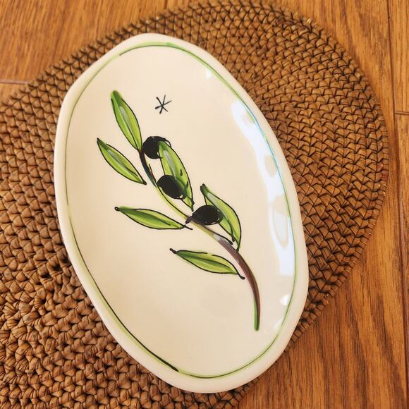 Julia Junkin oval appetizer plates set of 2 Cream w/ black olive & branch print - Picture 3 of 8